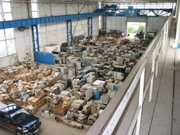 Discovery of Cold War-era rare Eastern Bloc computers in a German hangar